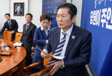 정청래 “대통령께 누 끼쳐 죄송‥특검추천 검증 시스템 정비”