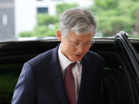 靑, 손봉기 대법관 임명동의안 안 낸다…조희대에 재제청 요구