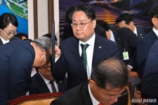 이성훈 LH 사장 “집값 급락 가능성 커…공급 확대·금리 상승 영향” [2026 국감]