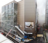 동대문 제일평화시장 화재…주변 상가들 영업에 차질