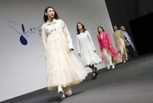 2021S/S서울패션위크  패션·IT 접목의 새 가능성 열어