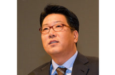현대百그룹, 2030년 매출 40조 시대 비전 선포