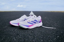 아디다스 아디제로SL, 레이싱화 아성 이어