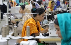 대홍수에 면화 부족까지…방글라데시 의류산업 설상가상