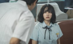 더 글로리 문동은이 당했던 고데기 학폭: 17년 전 청주의 한 중학교에서 실제로 벌어진 사건으로 주범은 구속됐다