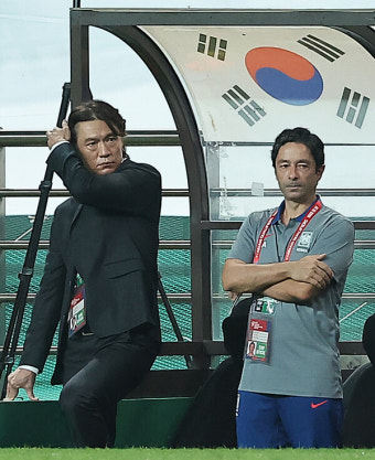 팔레스타인전 김민재 발언 이후 경기장서 홍명보·정몽규 향해 야유 퍼부은 붉은악마가 입장을 발표했는데 눈알을 굴리게 된다