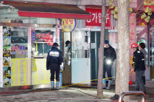 경기 성남시 야탑동 상가에서 큰 화재가 발생했고, 심장이 아래로 훅 떨어지는 기분이다