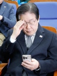 '당 지지율 하락 어떻게 생각하냐..?' 여론조사법까지 새로 만든 이재명 더불어민주당 대표의 답: 겉바속촉 그 자체로 진심 맞나 싶다