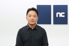 엔씨소프트 방식 게임 북미·유럽서 더 이상 안 먹혀, 김택진 MMORPG 일시 중단하고 슈팅 신작 승부수