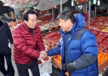 박홍률 목포시장, 설 맞아 민생현장 방문 훈훈