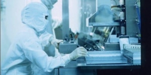 재계, 올해 R&D 투자 극대화로 위기 극복