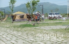 고흥 해창만 오토캠핑장 가족형 휴양지로 각광