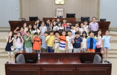 수원시의회, 영덕초교 전교 어린이회 견학