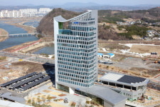 한국남동발전, 국내 최초 글로벌 탄소경영인증 획득