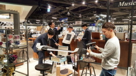 버버리신세계센텀시티점주 | 신세계센텀시티, "남성전문관, 男心 잡는데 성공했다"