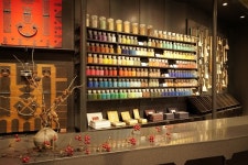 국립무형유산원, 신세계면세점과 명인명장관 한수(韓手) 개관