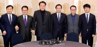 與野 '여야정 협의체' 운영 합의…국정 공백 메우기로