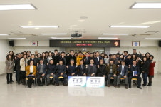 김해시체육회, 스포츠영재 및 지역아동센터 후원금 전달