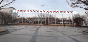 인천 남동구, 미래광장에 태극기 군집기 조성