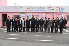 영등포구의회, 여의도 봄꽃축제 현장 찾아 격려