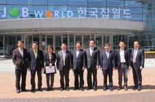 걍기도의회 교육위, 한국잡월드·성은학교 현장 방문