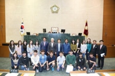 가천대학교 행정학과 학생, 성남시의회 방문