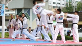 춘천시, 춘천코리아오픈 국제태권도대회 성공기원 시범공연 개최