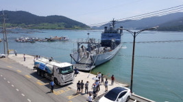 해군 제3함대사령부, 완도 식수 수송 군수지원정 긴급 투입