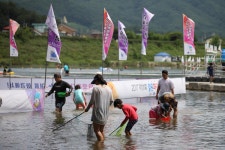 철원, 화강 다슬기축제장 물놀이 안전명소 선정