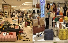 롯데백화점 부산본점, 지하 1층 핸드백 매장 리뉴얼 오픈 1주년