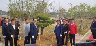 이완영 의원, 성주2일반산업단지 준공식·고령군 다산면 행정복합타운 준공식 참석
