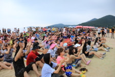 완도 신지명사십리에서 '쿨 콘서트'와 함께 신나는 여름밤을