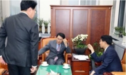 국회 예결특위, 정수 16인 소위 구성 합의...범진보·범보수 동수로