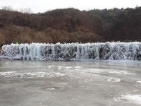 철원소방서, 한탄강 얼음트레킹 안전을 위한 소방력 지원