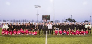 구미스포츠월드주 | 시민과 더욱 가까워진 구미스포츠토토 여자축구단