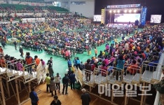 [포토뉴스] 기장군 어르신 한마당 성료···부모님! 건강하세요