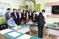 구로구의회 행정기획위, 치매안심센터 등 현장 의정 활동 펼쳐