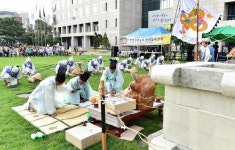 풍물도시 부평서 펼쳐진 부평두레놀이 전승공연 한 판 놀자