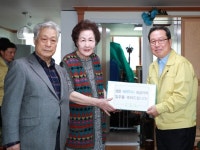 조광한 남양주시장, 생존 애국지사 보금자리 아파트 방문