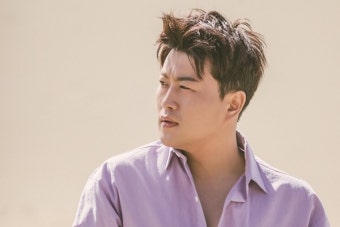 김호중, 오늘(7일)부터 자서전 '트바로티, 김호중' 예약 판매 시작