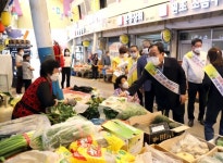 영광군, 추석맞이 전통시장 장보기 행사 가져