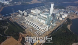 신보령발전본부, 옥내 저탄장 안전사고 발생 스카이 차량 파손