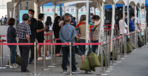신규확진 1709명, 59일째 네 자릿수…수도권 4단계 한달 연장