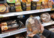 편의점업계, 맛집과 협업 이색 컬래버 열풍