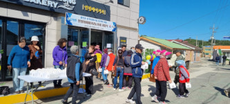 옹진군, 연평면 섬 특성화 사업장 연평 베이커리 개점식 개최