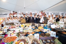 15만 명 다녀간 2023 구미푸드페스티벌…대표축제로 자리잡아