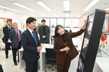 조용익 부천시장, 지역 청년 기업 찾아 상생협력 약속