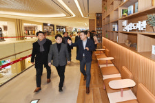 황인국 수원시 제2부시장, 스타필드 수원 현장점검