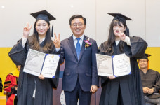 [강서구 포토]진교훈 강서구청장, 학생들의 꿈과 희망의 미래를 응원합니다