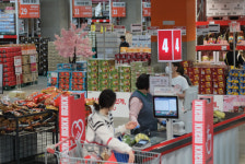 [기획] 내수 경기 악화…유통환경 변화 속 생존전략